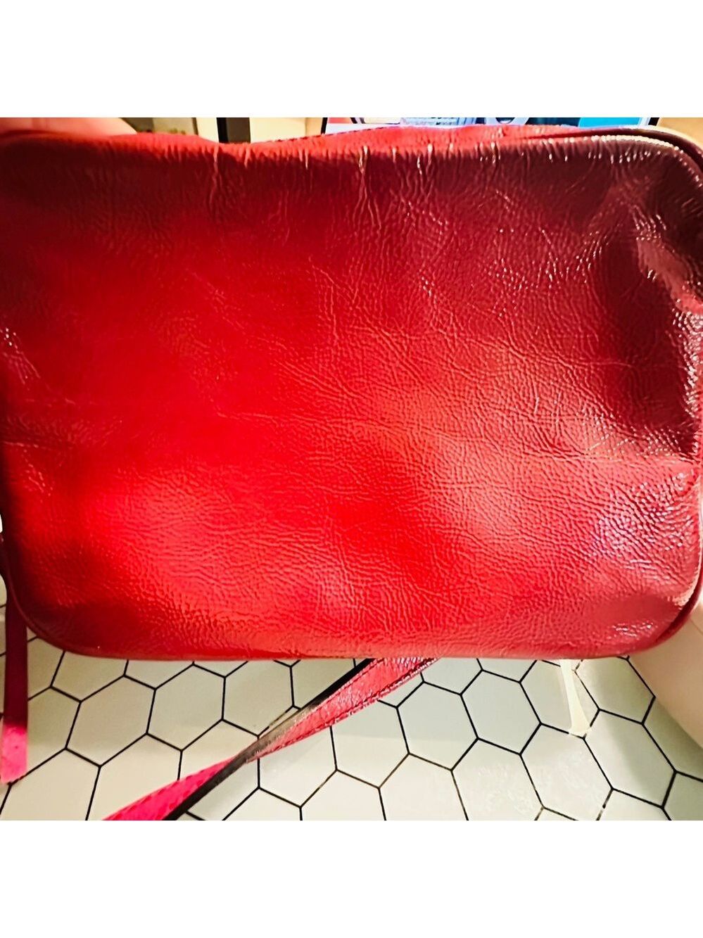 Gucci SOHO Patent Leather CRANBERRY/Red Crossbody Bag - Picture 6 of 13